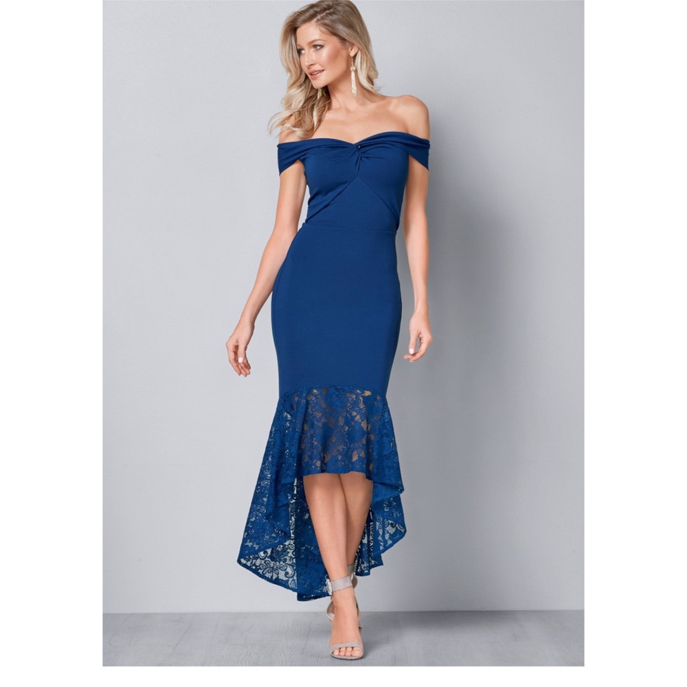 Venus Lace Detail Dress Green color